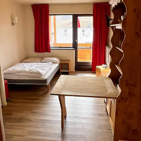 - Inout - 2 Beds Flat Ol-112 * 瓦托伦斯